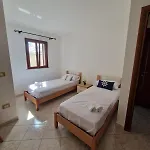 Casa Lilly Порто-Торрес